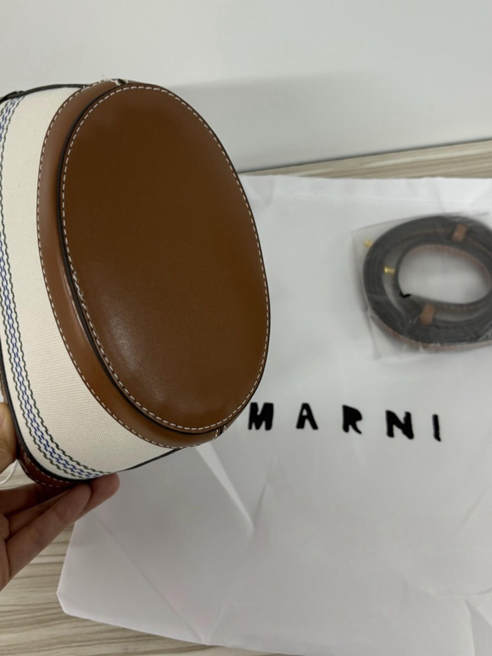 Marni Canvas Mini Market Bag Crossbody Bag - Picture 6 of 7